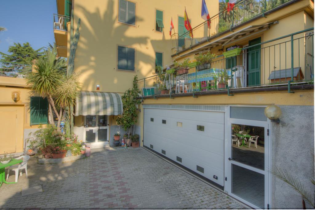 Hotel Deutsche Familien Finale Ligure Zewnętrze zdjęcie