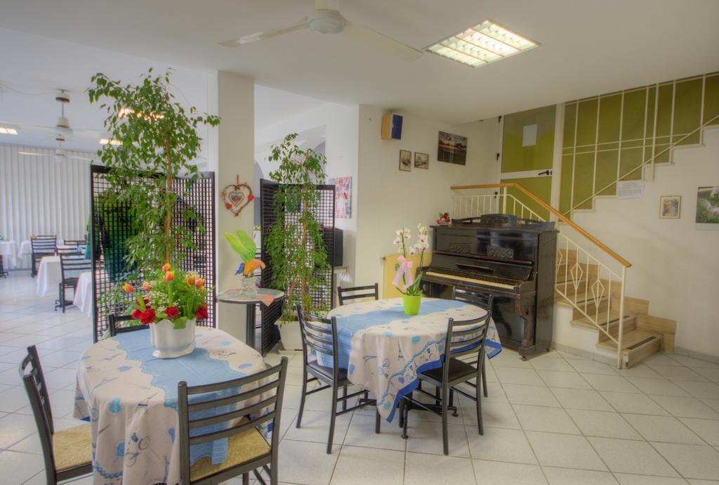 Hotel Deutsche Familien Finale Ligure Zewnętrze zdjęcie