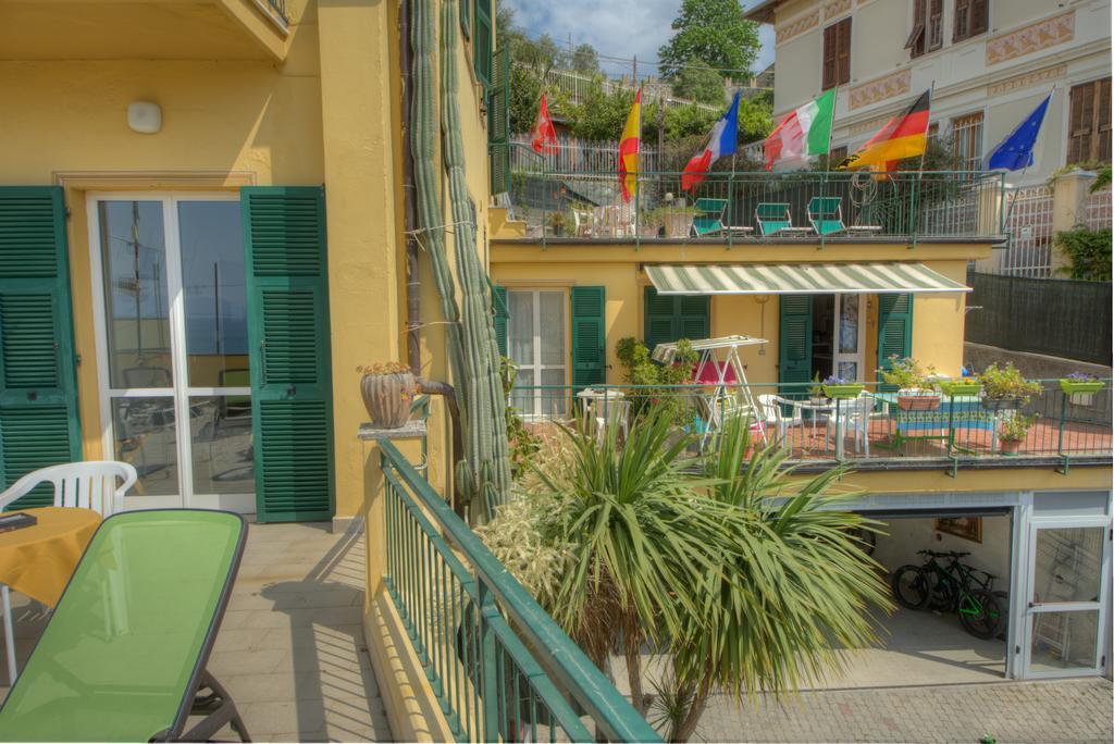 Hotel Deutsche Familien Finale Ligure Zewnętrze zdjęcie