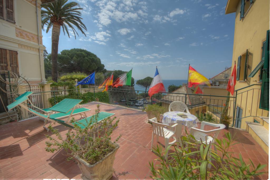 Hotel Deutsche Familien Finale Ligure Zewnętrze zdjęcie